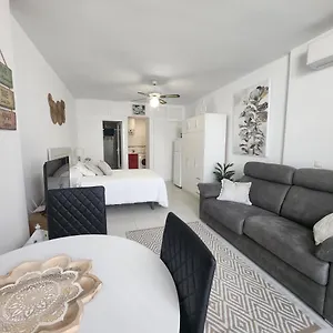 Apartamento Estudio En Urbanizacion Naturista Con Piscina Junto Al Mar, Vera